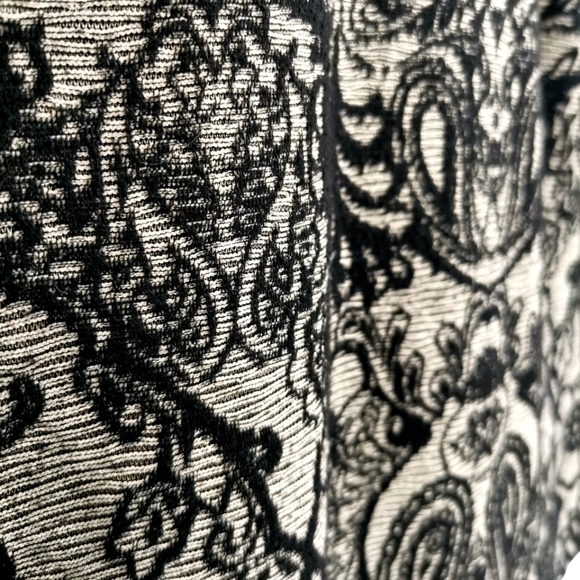 Buckle EUC Women's S Burnout Floral Paisley Blouse - Picture 6 of 9